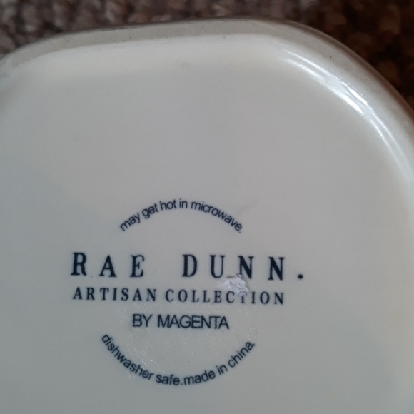 Bundle of 2 Rae Dunn coffee mugs VACAY  SNOOZE - Picture 5 of 5